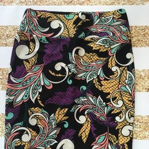 LuLaRoe Large Cassie Skirt Quilted